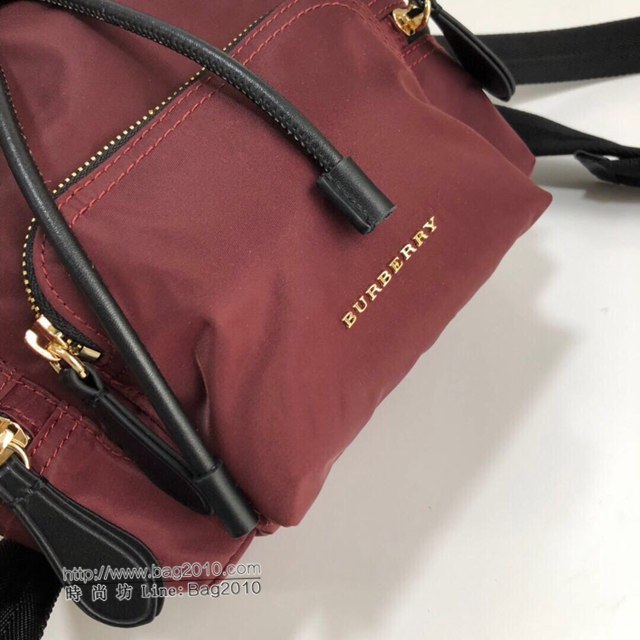 Burberry專櫃新款包包 8773 巴寶莉女士雙肩包 經典尼龍面料配小牛皮多用小背包  db1100